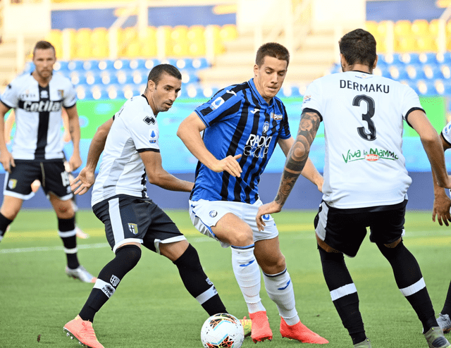  弗赖堡客场爆冷击败强敌展现德甲韧性