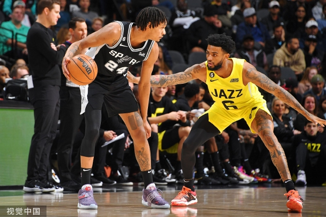  爵士马尔卡宁拒绝国家队征召专注联赛冲刺  